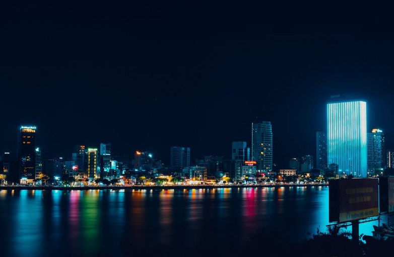 ba cây di động MB66